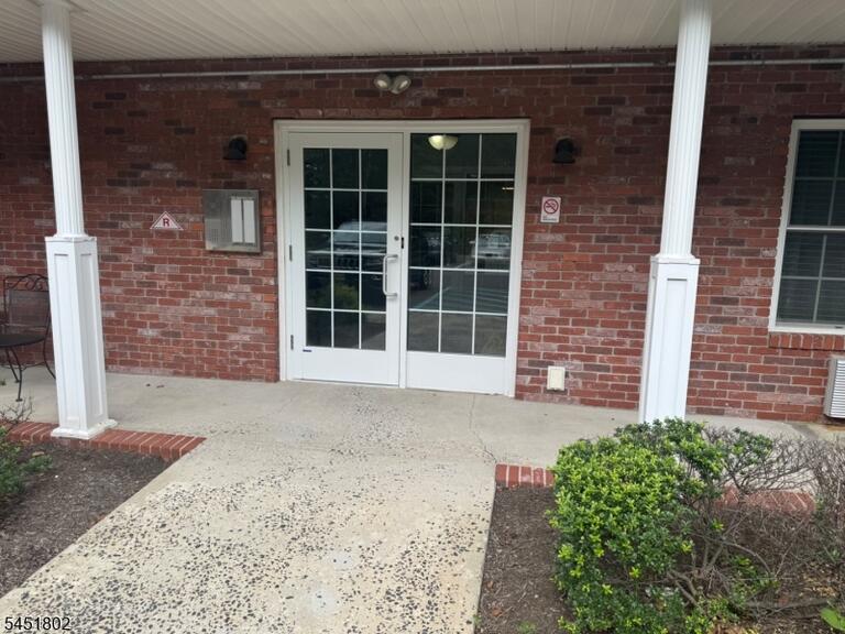 Property listing MLS 4045101 photo 19