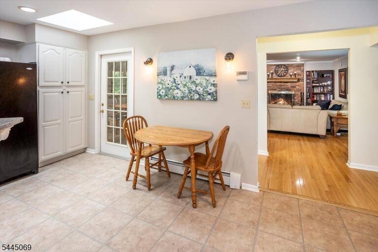 Property listing MLS 4045202 photo 13