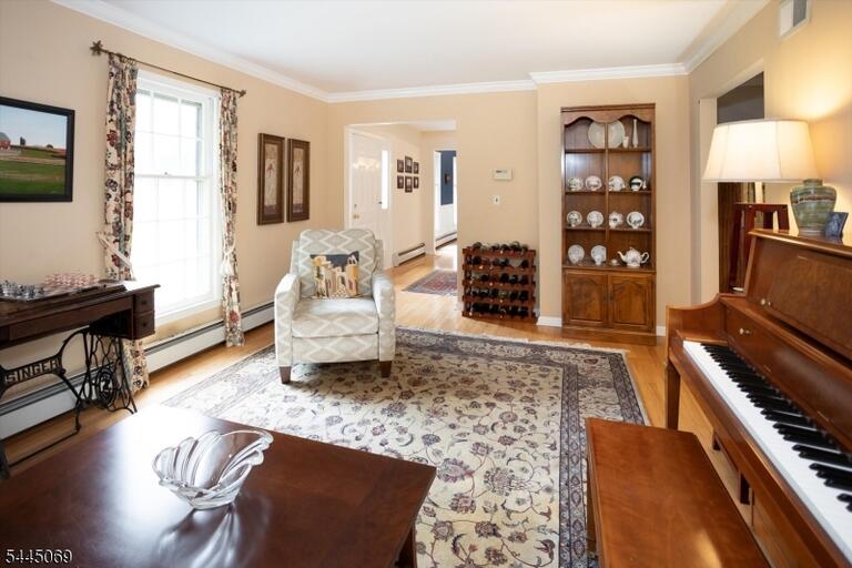 Property listing MLS 4045202 photo 16