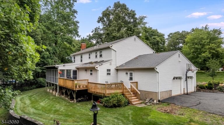 Property listing MLS 4045202 photo 44