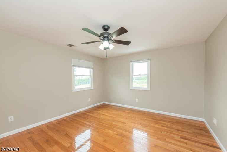 Property listing MLS 4045239 photo 30