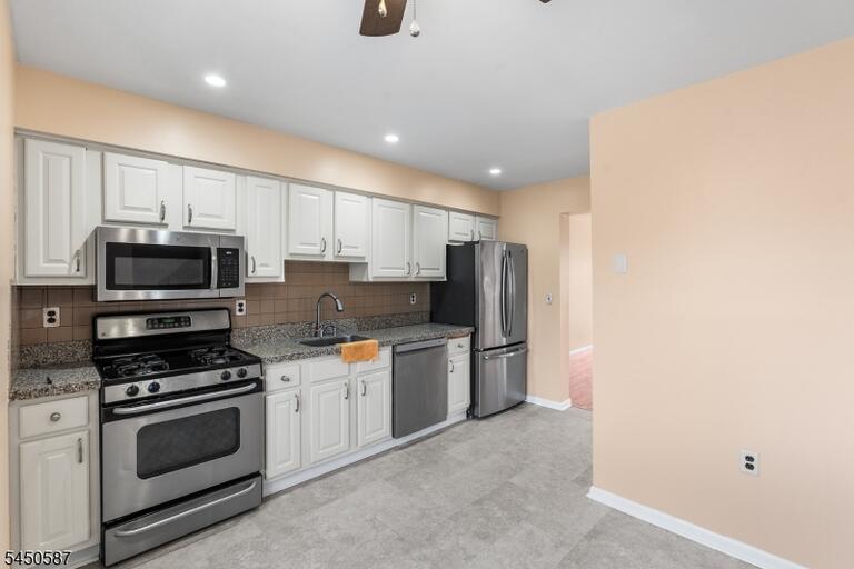 Property listing MLS 4045248 photo 5