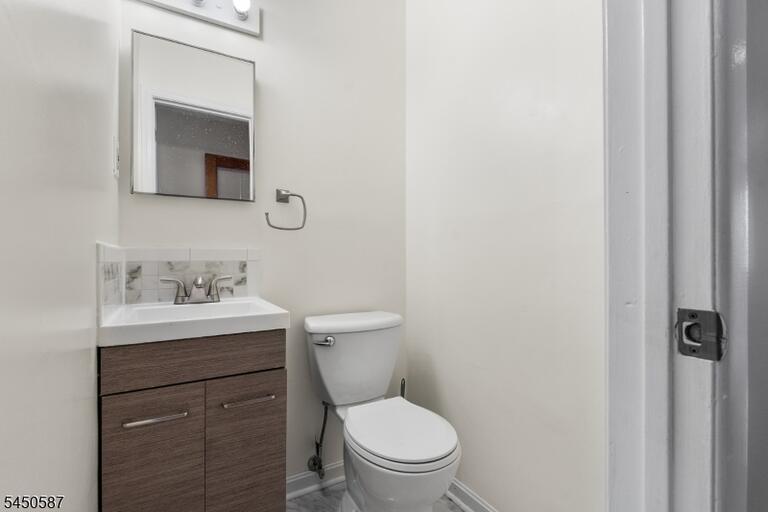 Property listing MLS 4045248 photo 8