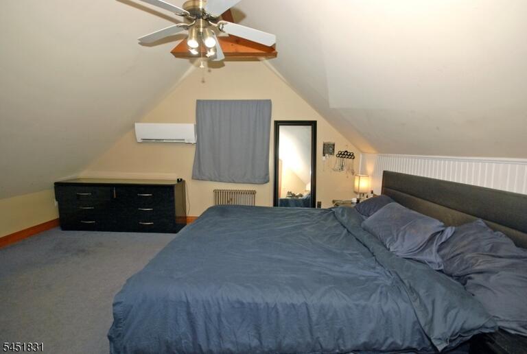 Property listing MLS 4045292 photo 17