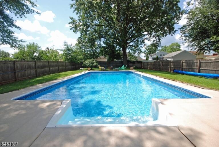 Property listing MLS 4045292 photo 30