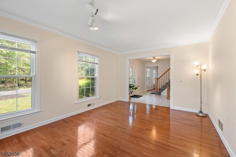 Property listing MLS 4045317 photo 6