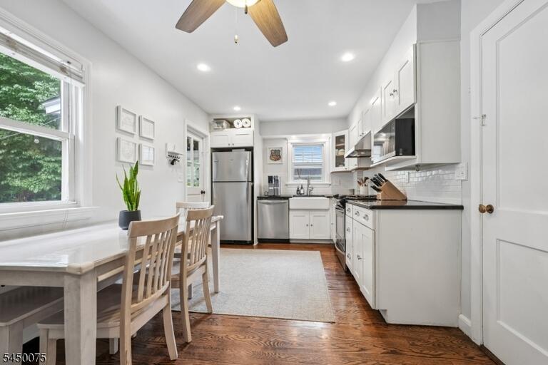 Property listing MLS 4045322 photo 9