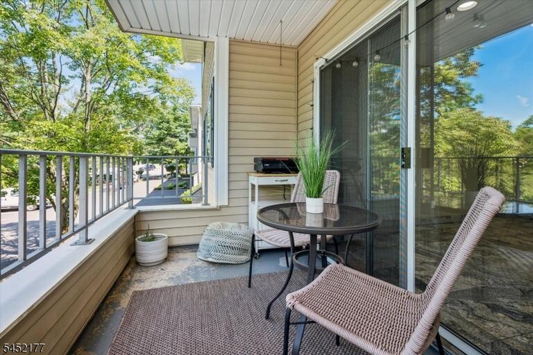 Property listing MLS 4045449 photo 7