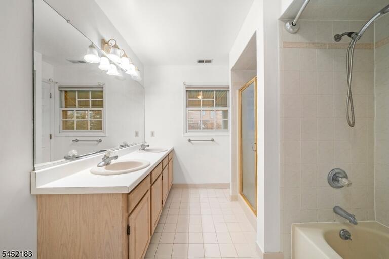 Property listing MLS 4045454 photo 14