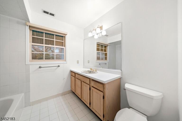 Property listing MLS 4045454 photo 21