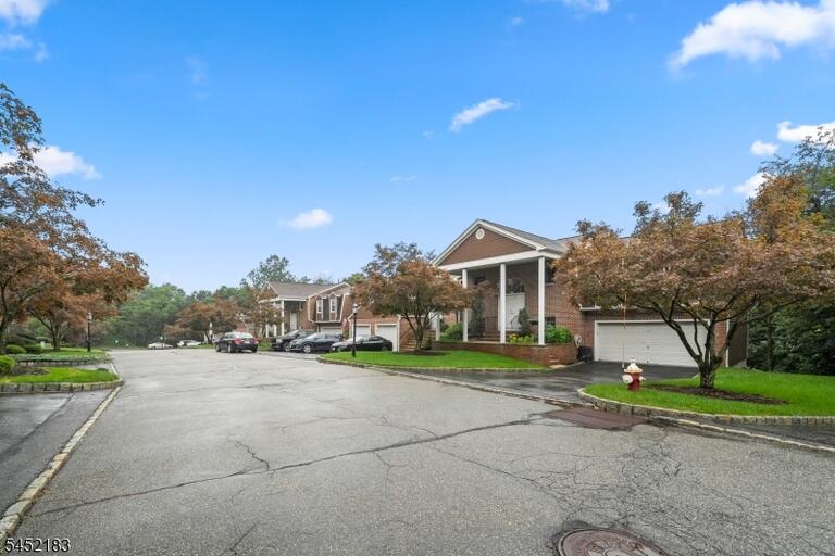 Property listing MLS 4045454 photo 29