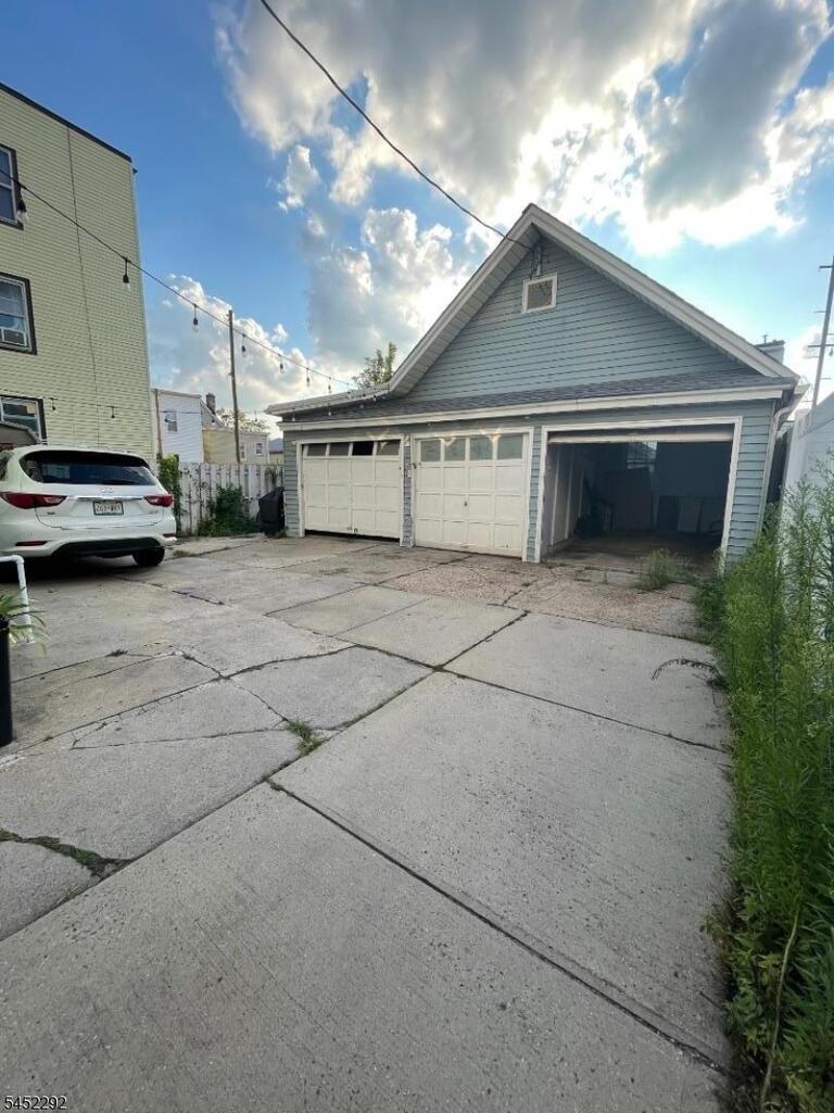Property listing MLS 4045535 photo 15