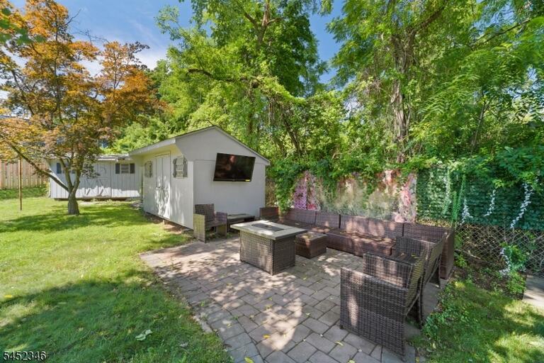 Property listing MLS 4045612 photo 5