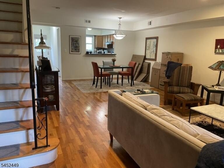 Property listing MLS 4045691 photo 13