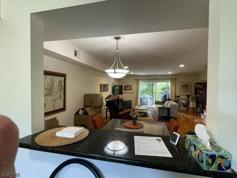 Property listing MLS 4045691 photo 7