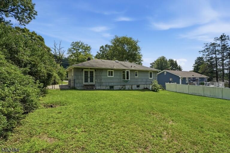 Property listing MLS 4045721 photo 27