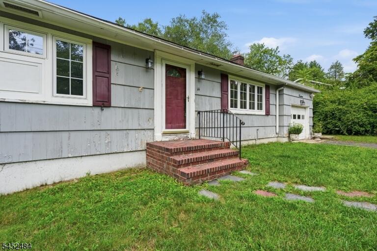 Property listing MLS 4045721 photo 3