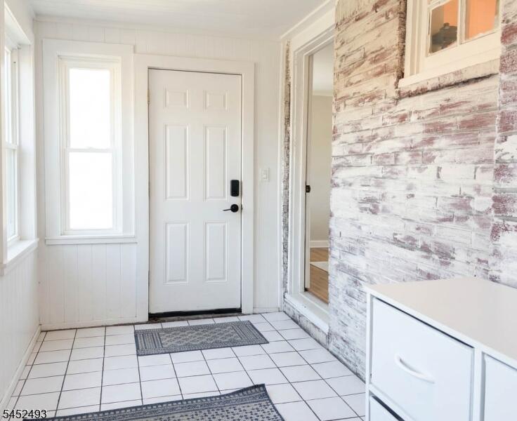 Property listing MLS 4045737 photo 8