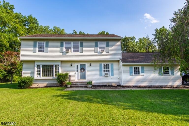 Property listing MLS 4045743 photo 8