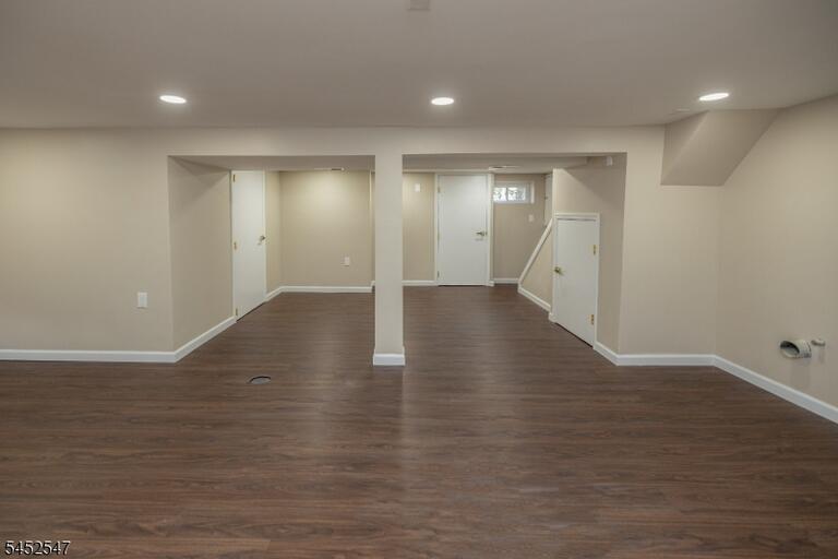 Property listing MLS 4045784 photo 24