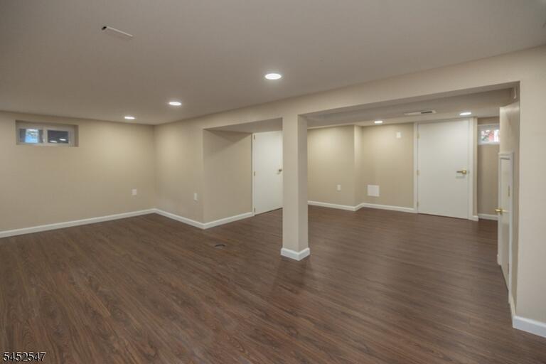 Property listing MLS 4045784 photo 25