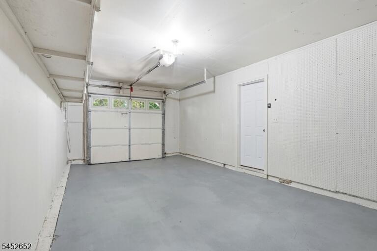 Property listing MLS 4045849 photo 32
