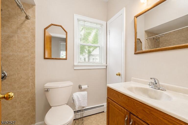 Property listing MLS 4045876 photo 17