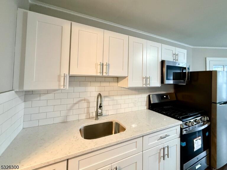 Property listing MLS 4045911 photo 6