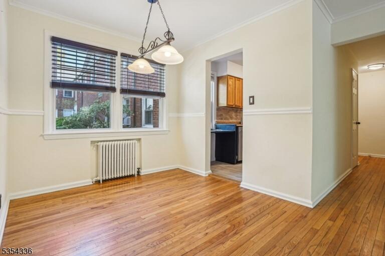 Property listing MLS 4045913 photo 3