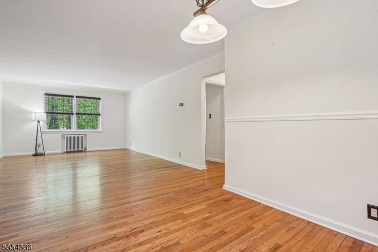 Property listing MLS 4045913 photo 5