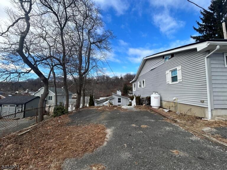 Property listing MLS 4045954 photo 26
