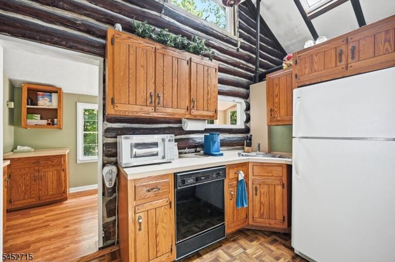 Property listing MLS 4045960 photo 16