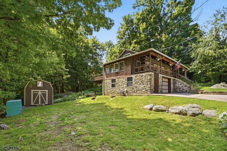 Property listing MLS 4045960 photo 31