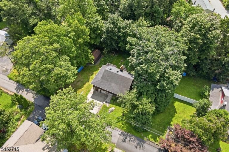 Property listing MLS 4045960 photo 32