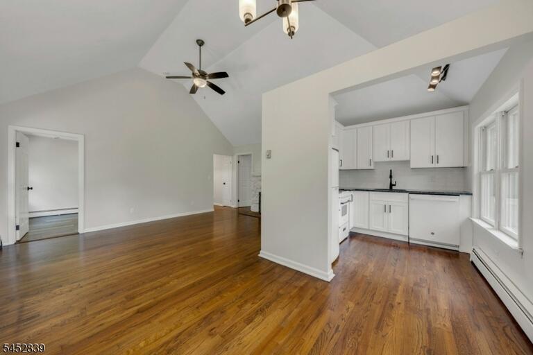Property listing MLS 4045971 photo 12