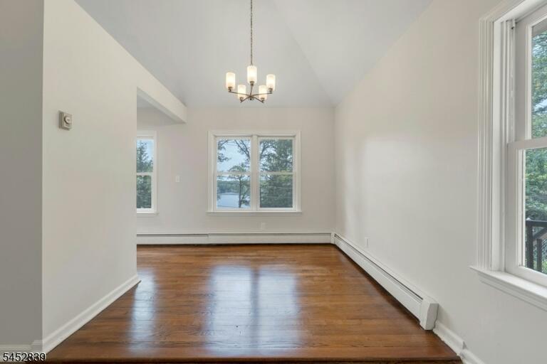 Property listing MLS 4045971 photo 19