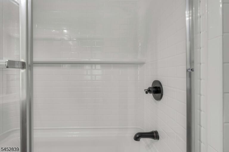 Property listing MLS 4045971 photo 24