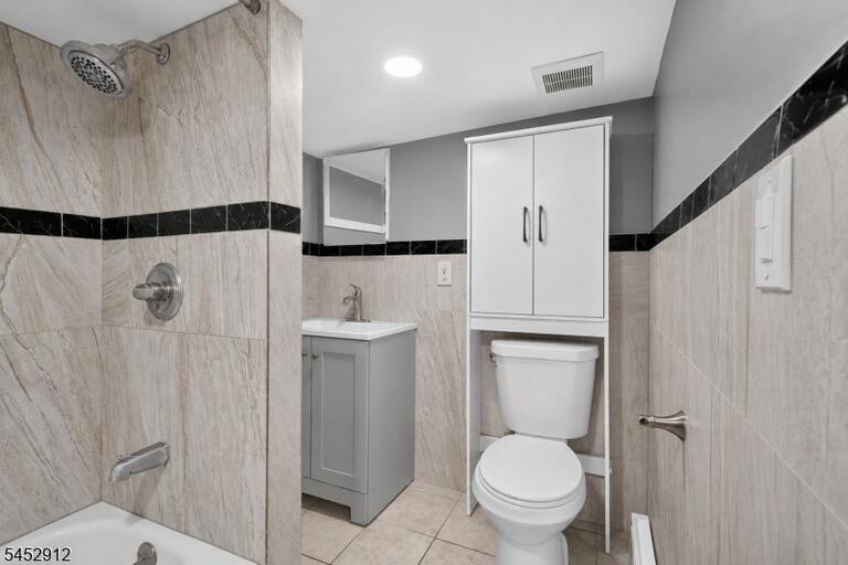 Property listing MLS 4046027 photo 26