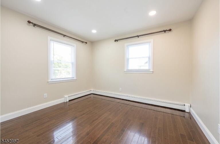 Property listing MLS 4046060 photo 16