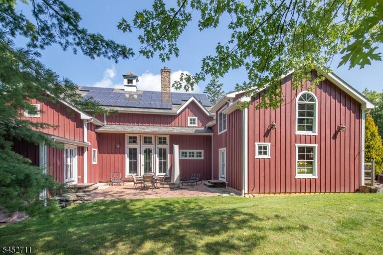 Property listing MLS 4046066 photo 17