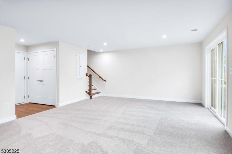 Property listing MLS 4046131 photo 26