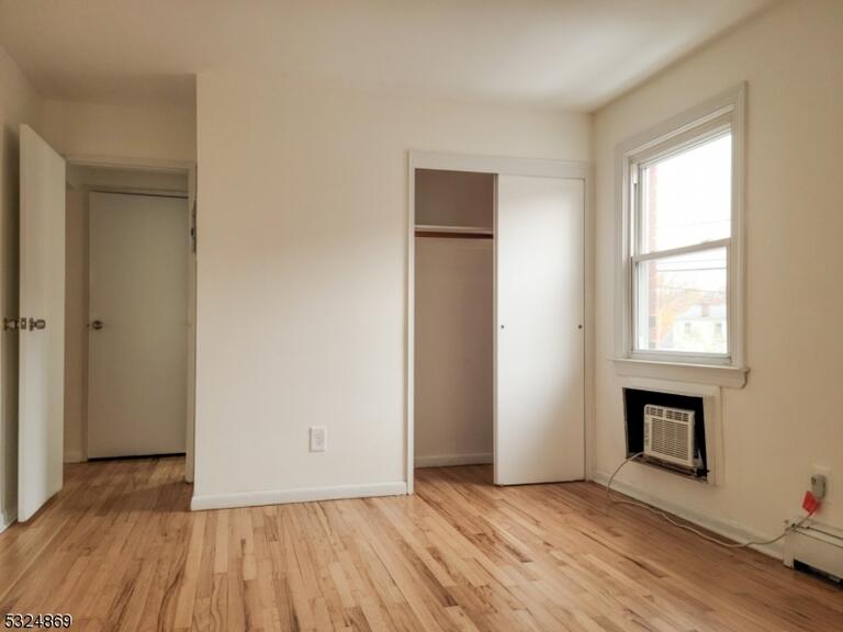 Property listing MLS 4046134 photo 6