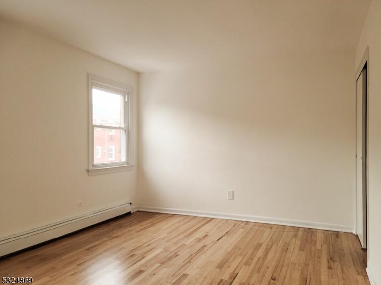Property listing MLS 4046134 photo 7