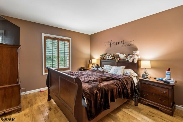 Property listing MLS 4046148 photo 8