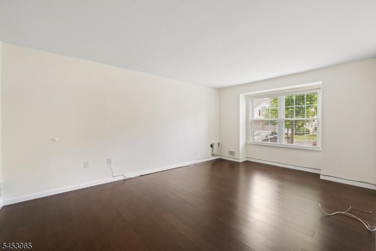 Property listing MLS 4046197 photo 13