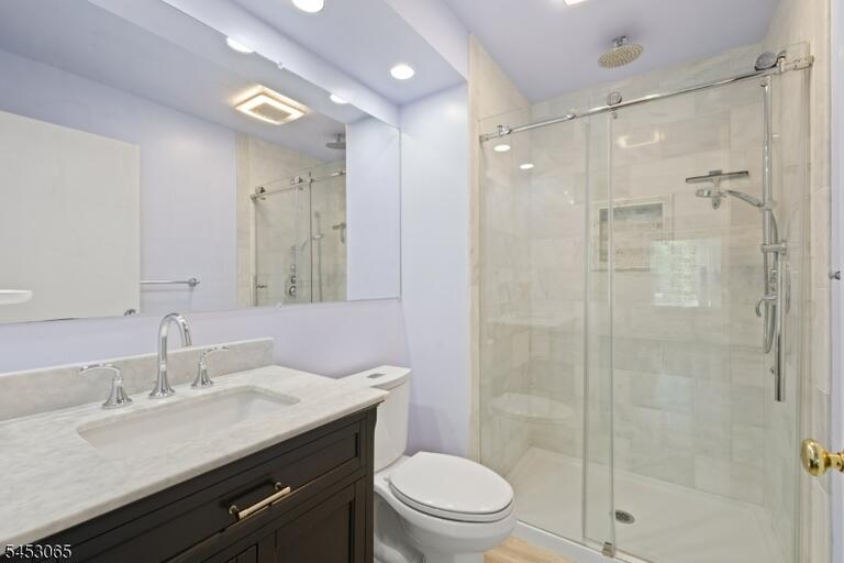 Property listing MLS 4046197 photo 15