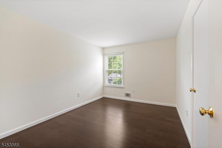 Property listing MLS 4046197 photo 18