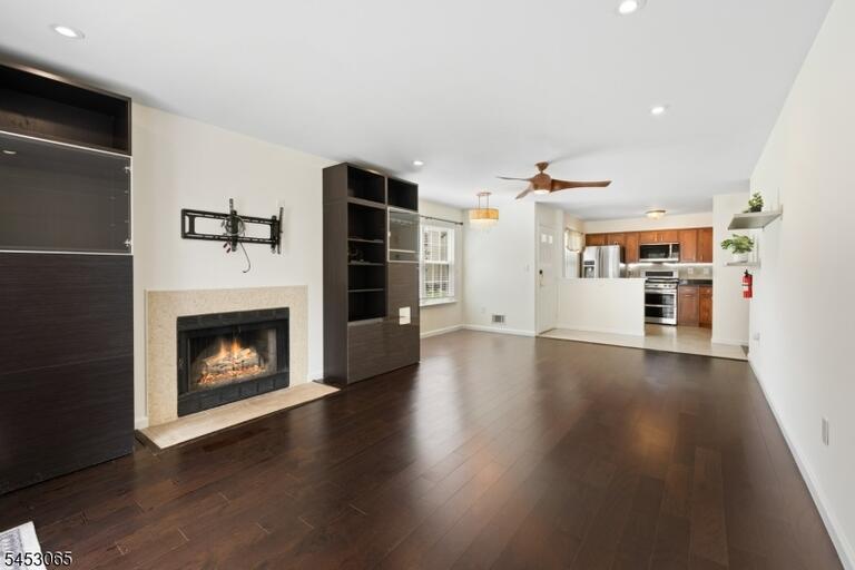Property listing MLS 4046197 photo 8