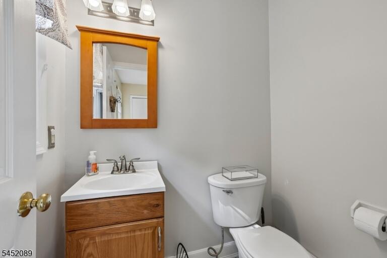 Property listing MLS 4046202 photo 16