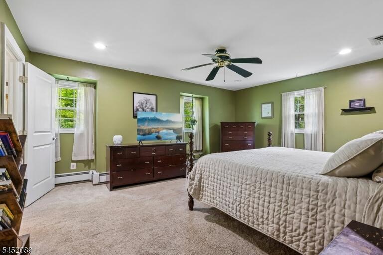 Property listing MLS 4046202 photo 19
